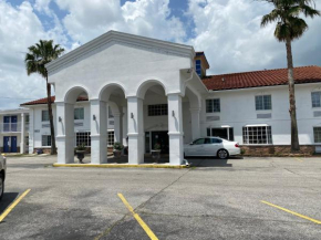 Hotels in Lafayette County